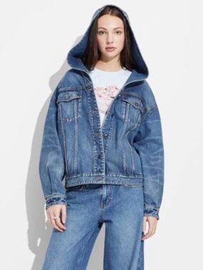 Women's Oversized Hooded Denim Jacket - Wild Fable Medium Wash XS